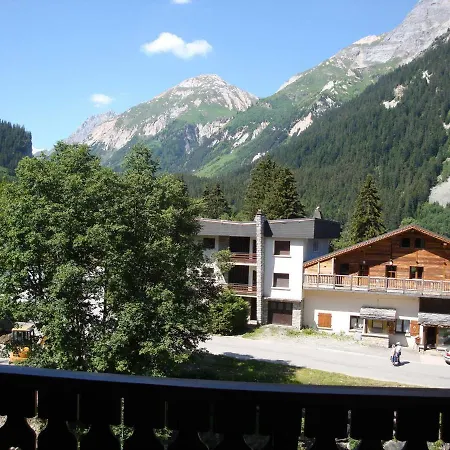 Apartment Duplex Chaleureux Au Centre, Proche Commerces Et Telepherique, Avec Balcon Sud Et Parking Couvert - Fr-1-464-76 *